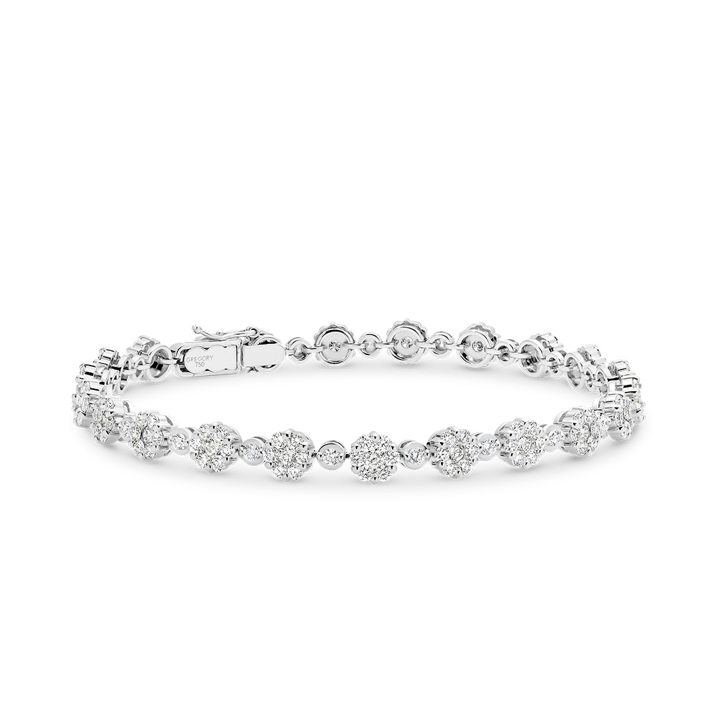 3.90ct Cluster Diamond Bracelet in White Gold