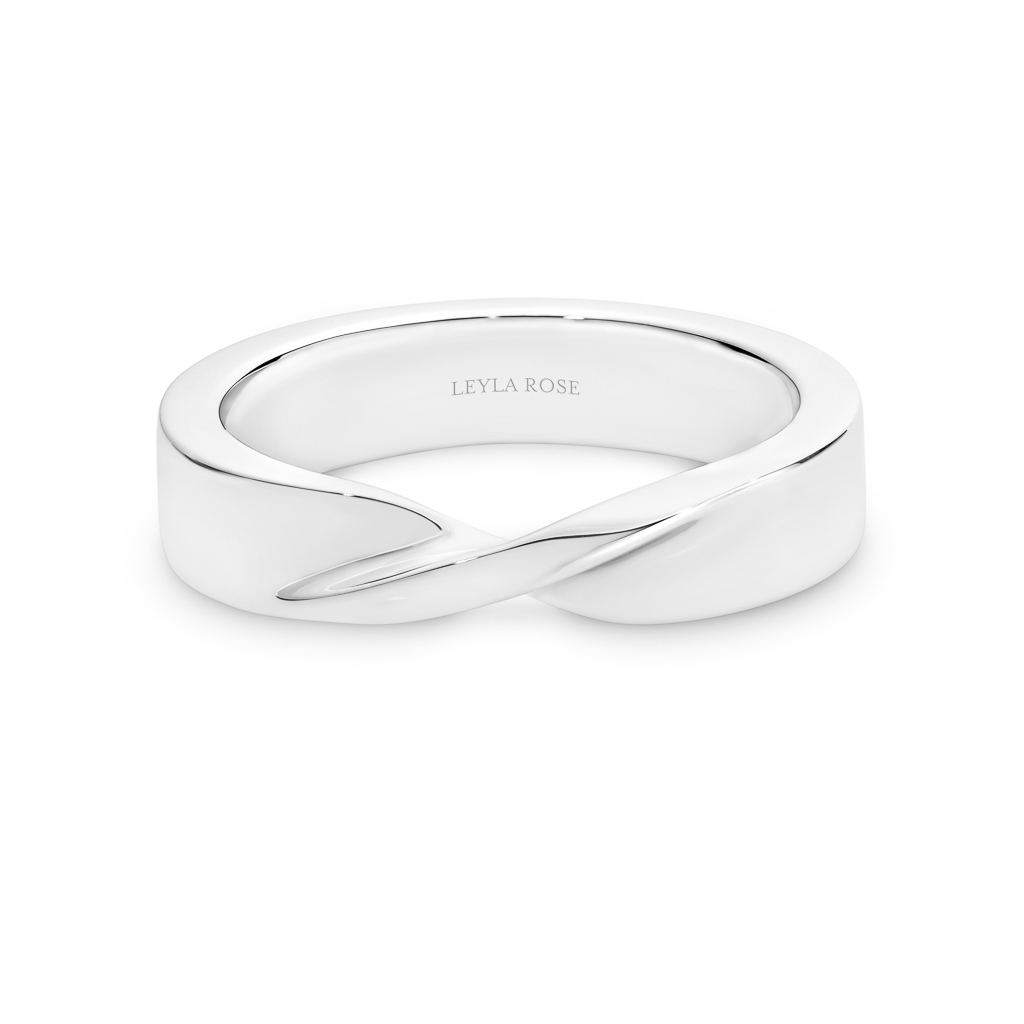 Halle Flat Twist Silver Dress Ring &#8211; Medium